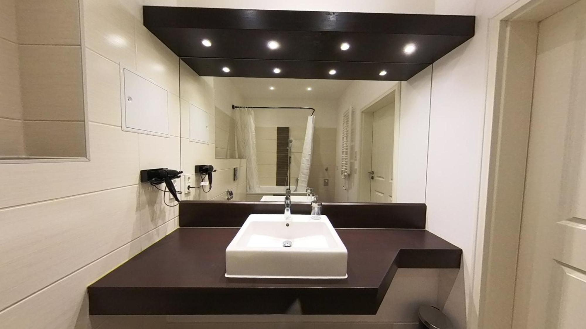 Modernes Einraumzimmer Mit Eigenem Bad, Balkonnutzung, Zentrumsnah - In 10 Minuten Mit Dem Rad Oder Dem Oepnv Zur Arena Und In Leipzigs Innenstadt Exterior foto
